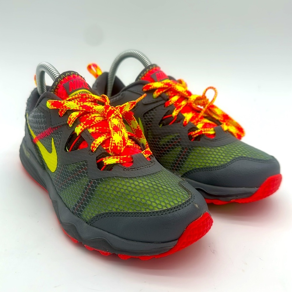 Nike Dual Fusion Trail Run Running Athletic Gray Shoes Women 652869-008 Size 7.5 - Picture 8 of 12